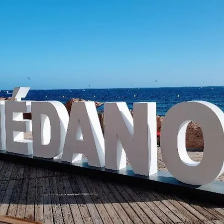 Mar Y Sol En El Medano, Tenerife Sur * El Médano